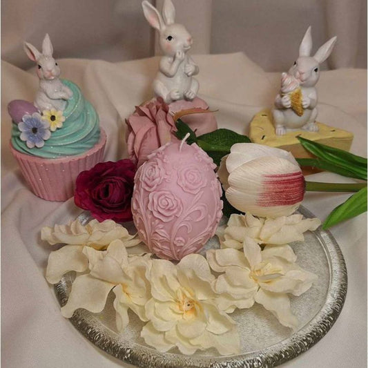 ΑΥΓΟ ΜΕ ΤΡΙΑΝΤΑΦΥΛΛΑ ΧΡΩΜΑΤΟΣ ΛΙΛΑ